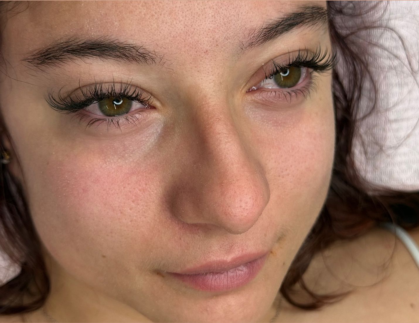 Extensions de cils naturelles